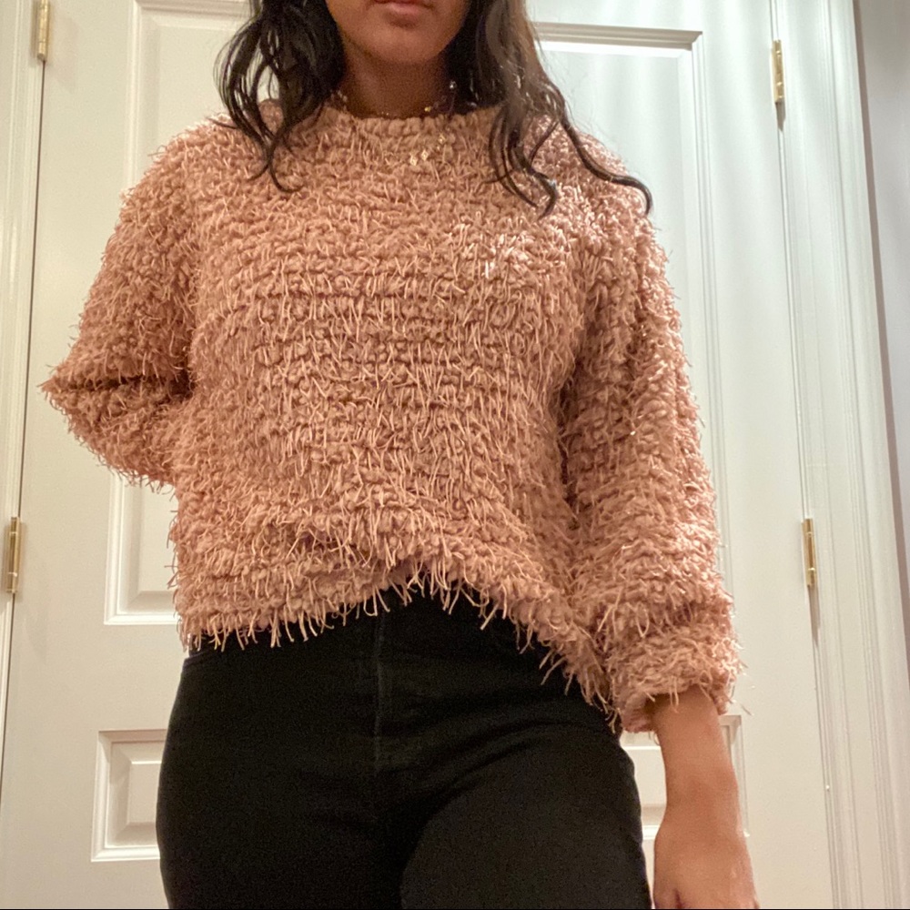 ✨TEXTURED PINK SWEATER✨